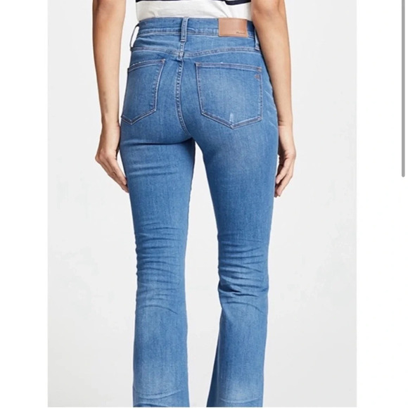 Madewell Cali Demi-Boot Jeans Button Fly Wide Flare Leg Distressed size 25 - Picture 3 of 16